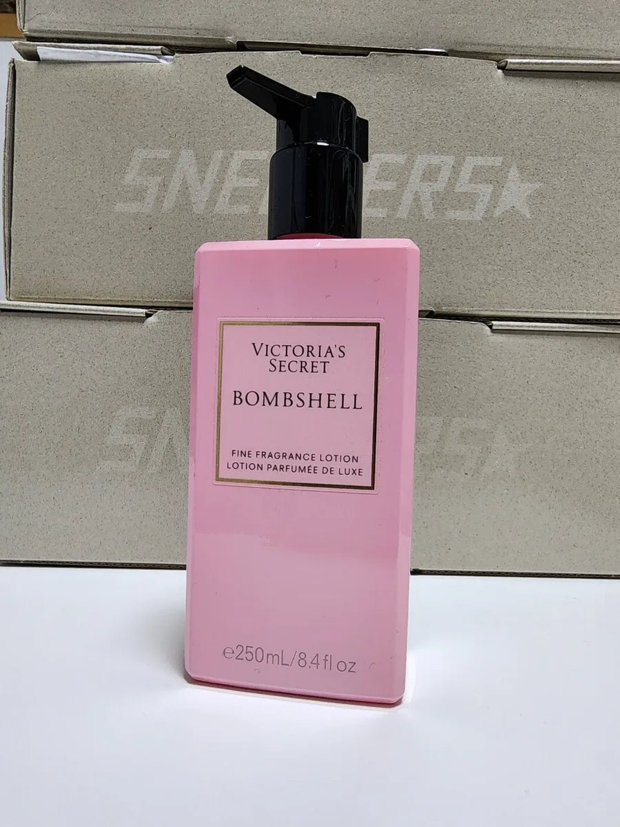 Victoria's Secret Bombshell Magic Fragrance Lotion 250 ml